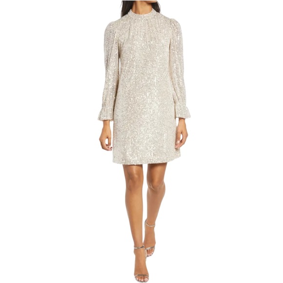julia jordan Dresses & Skirts - JULIA JORDAN  Sequin Long Sleeve Shift Dress